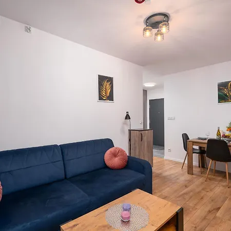 Apartwro 7th - Square, Railway Station Breslavia